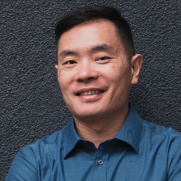 Photo of APhA2026 Keynote Speaker, Jia Jiang